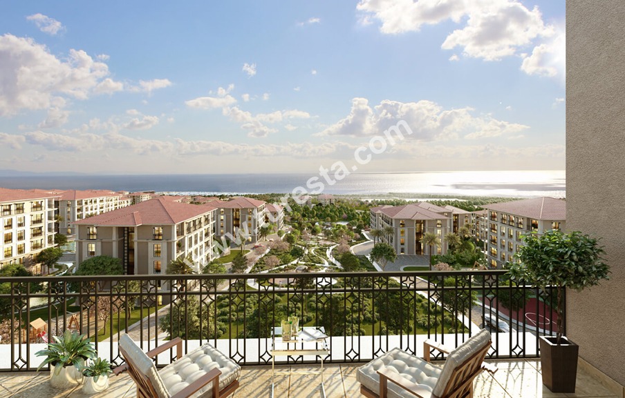 Peaceful Life in the Coastal Town in Beylikduzu